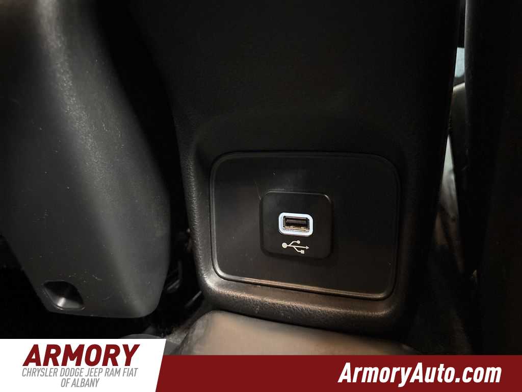 Thumbnail: 2021 Jeep Compass - 32