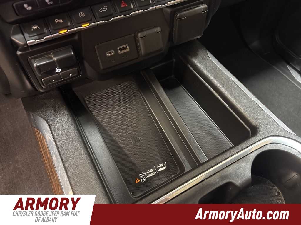 Thumbnail: 2019 Chevrolet Silverado 1500 - 21