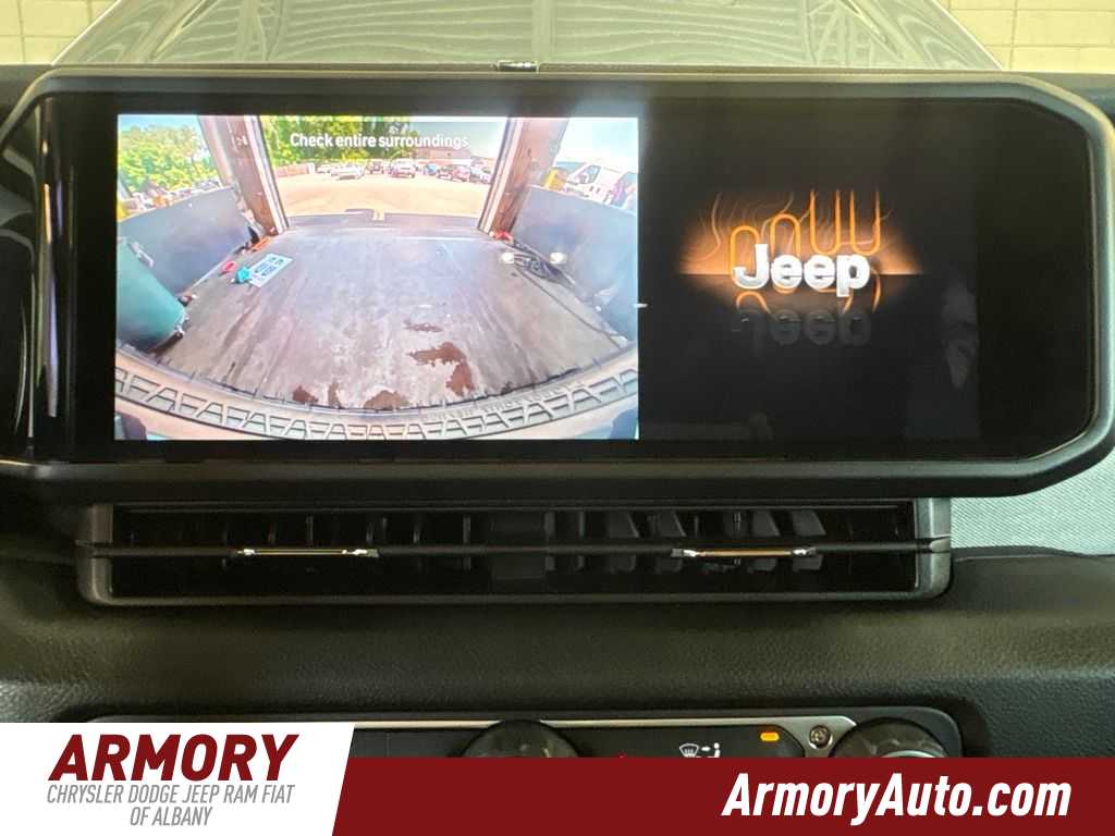 Thumbnail: 2025 Jeep Wrangler - 23