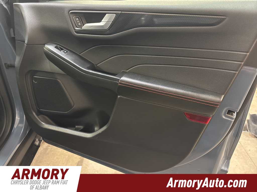 Thumbnail: 2024 Ford Escape - 35