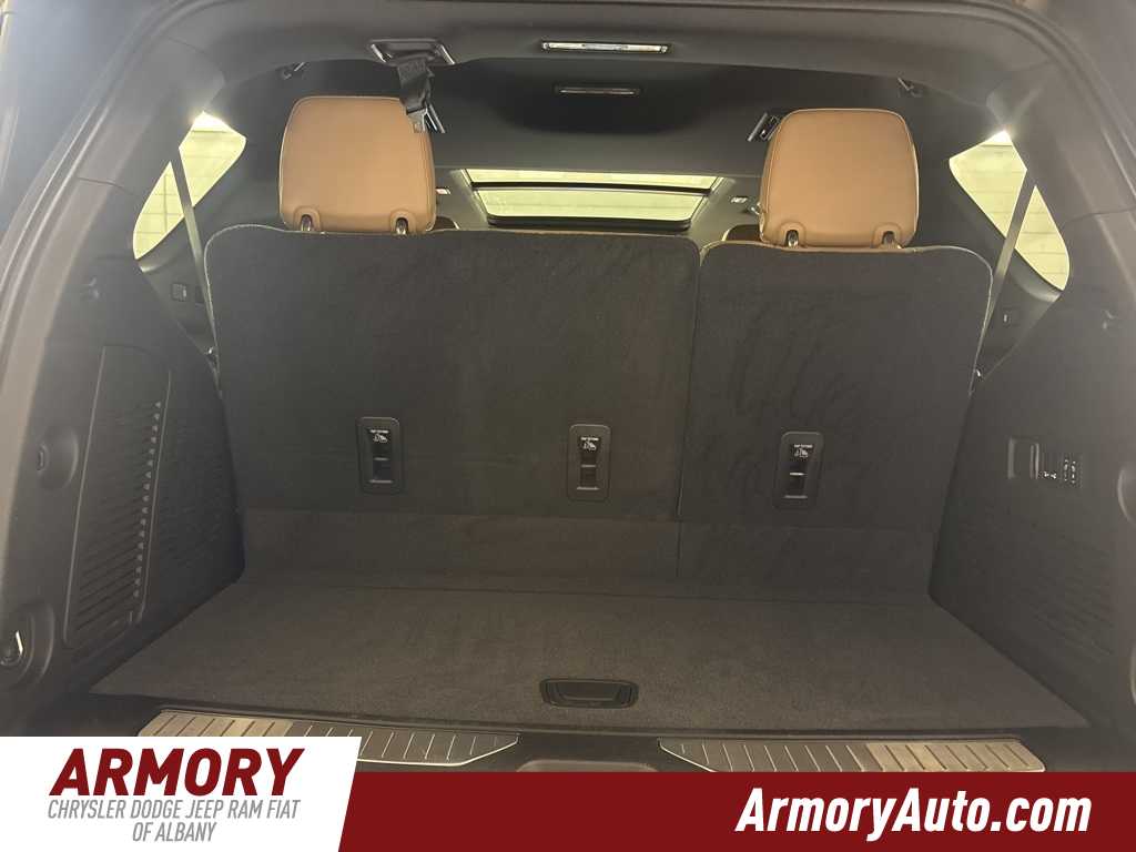 Thumbnail: 2021 Chevrolet Tahoe - 31