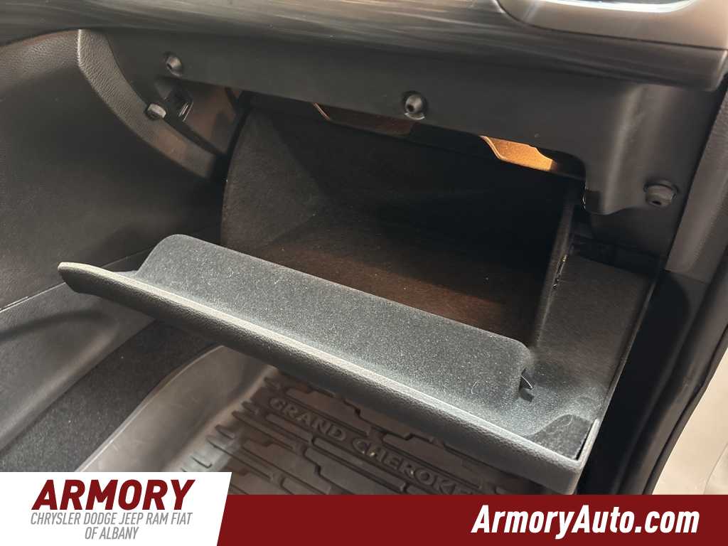 Thumbnail: 2019 Jeep Grand Cherokee - 39