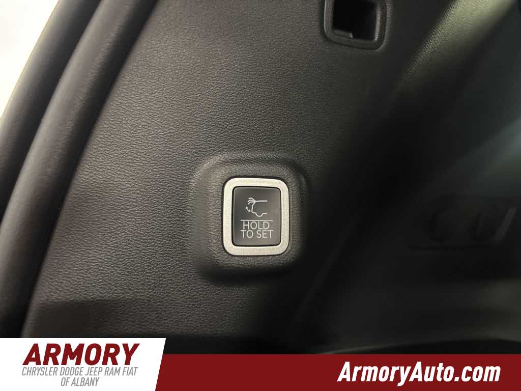 Thumbnail: 2026 Jeep Cherokee - 31