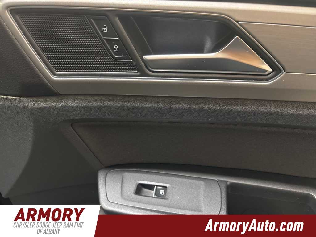 Thumbnail: 2018 Volkswagen Atlas - 37