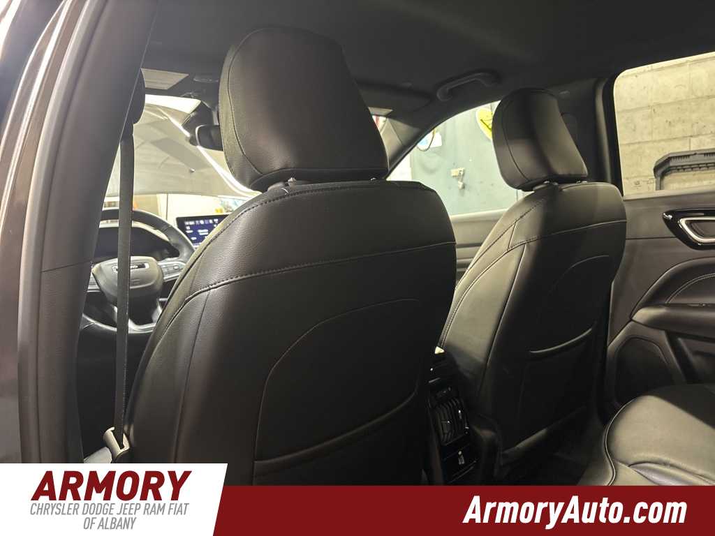 Thumbnail: 2022 Jeep Compass - 25