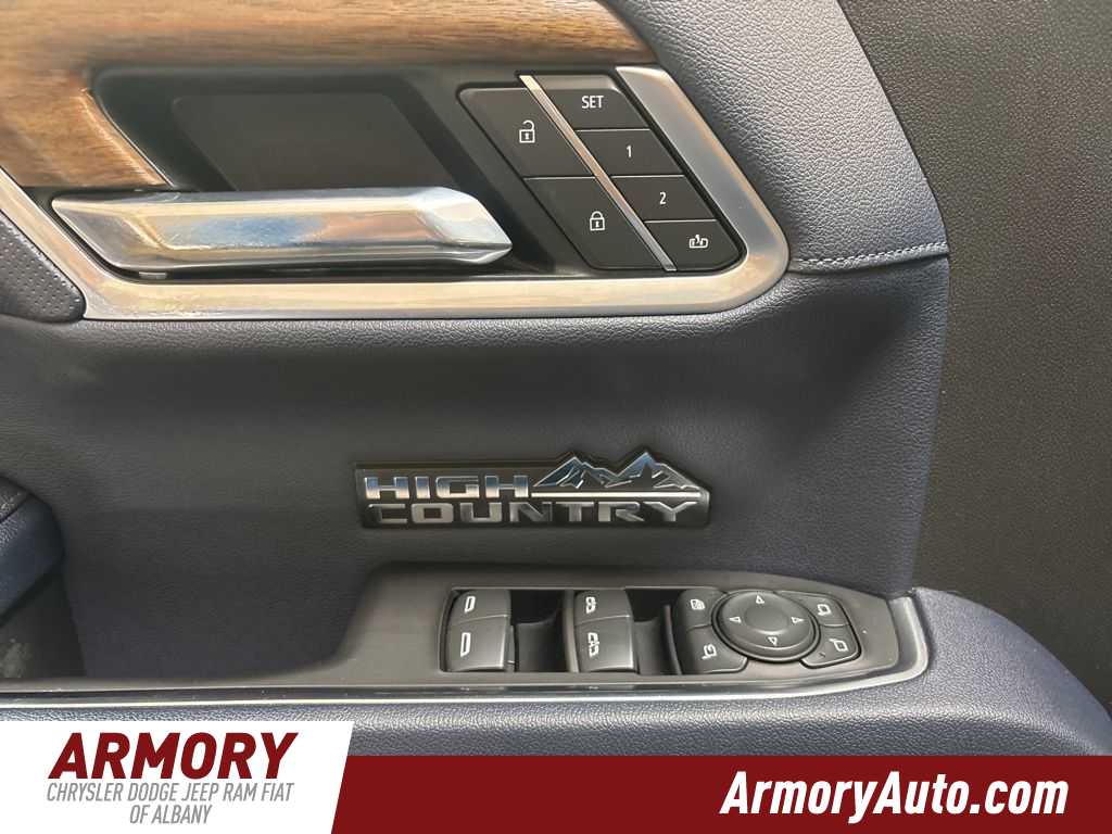 Thumbnail: 2022 Chevrolet Silverado 1500 - 8