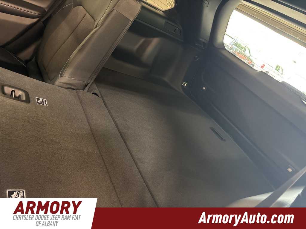 Thumbnail: 2025 Jeep Grand Cherokee - 28