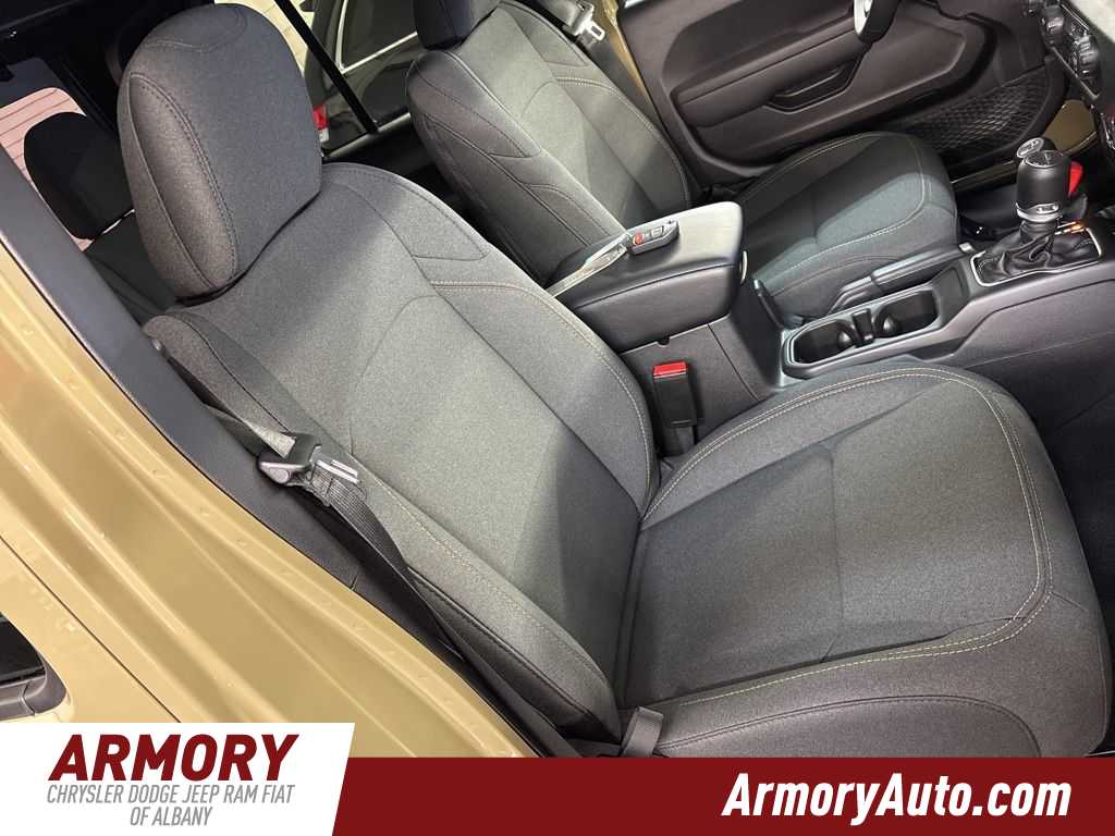 Thumbnail: 2026 Jeep Gladiator - 36