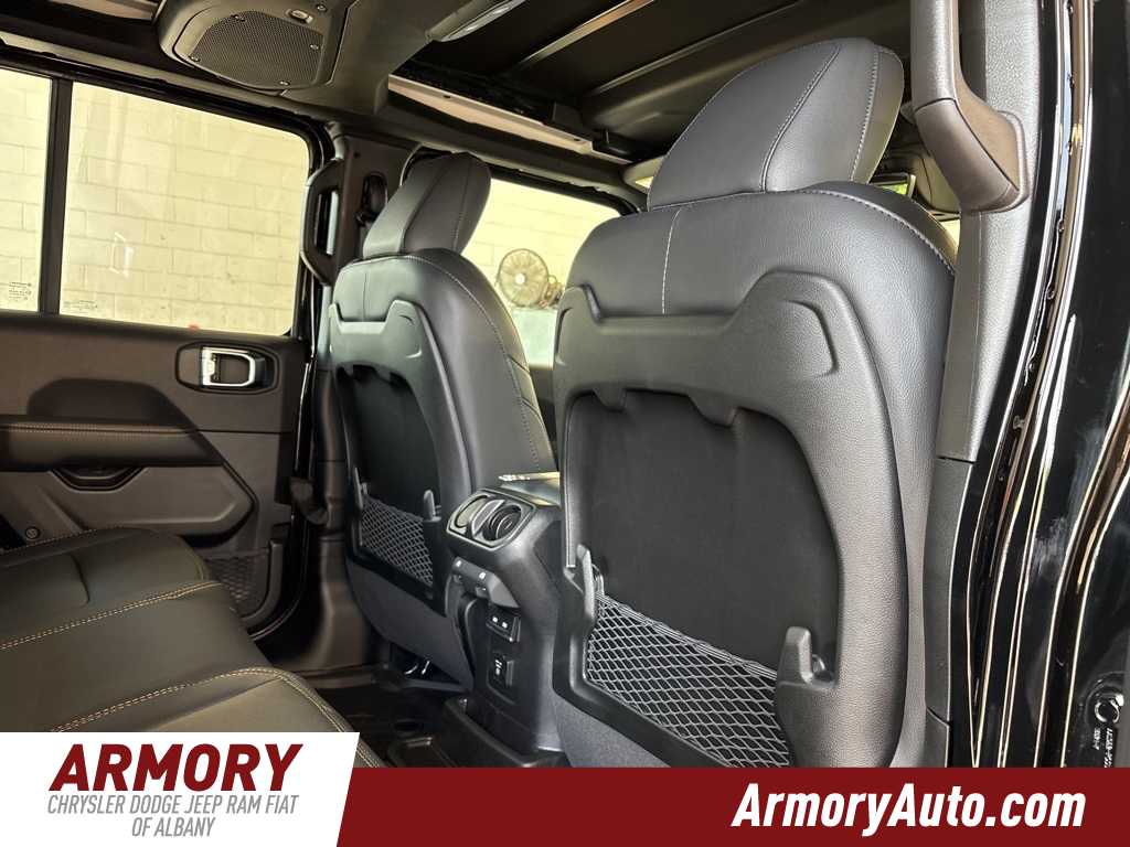 Thumbnail: 2025 Jeep Wrangler - 19