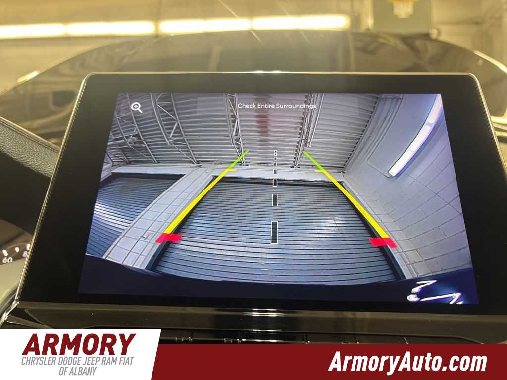 Thumbnail: 2022 Jeep Compass - 17