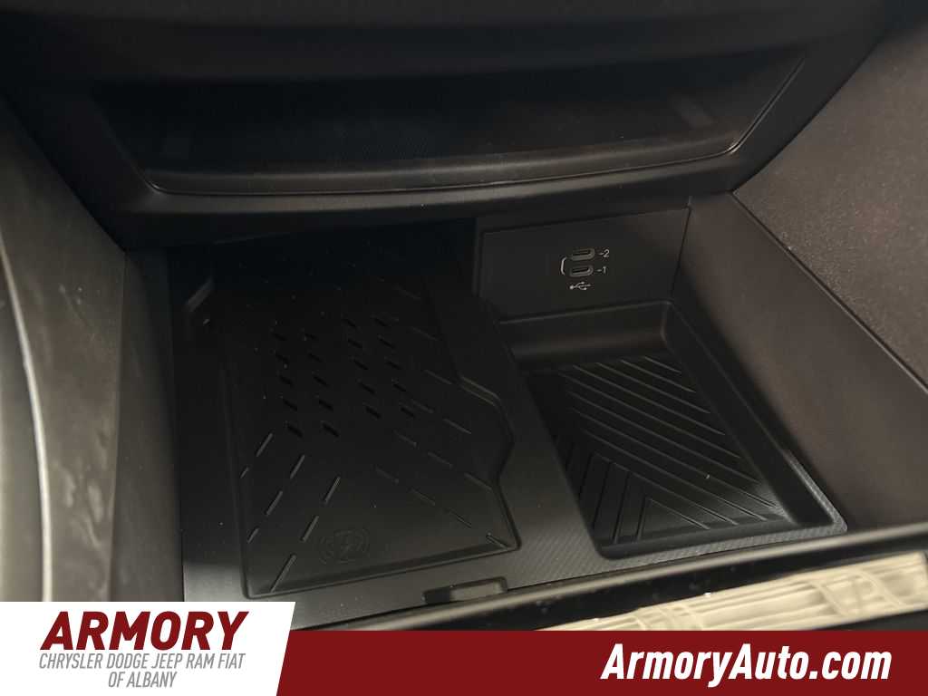 Thumbnail: 2026 Chrysler Pacifica - 23