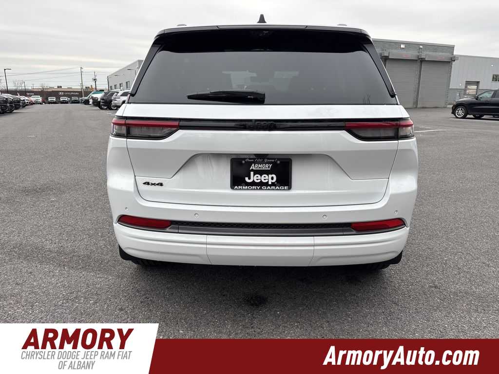 Thumbnail: 2026 Jeep Grand Cherokee - 5