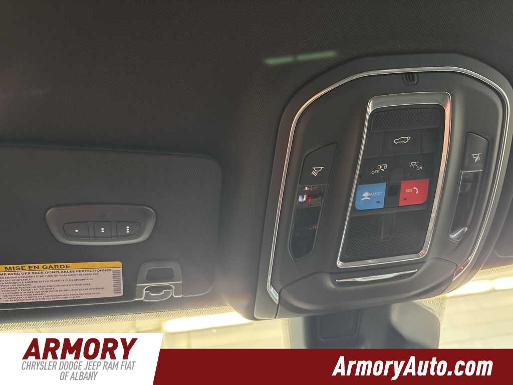 Thumbnail: 2025 Jeep Grand Cherokee - 19