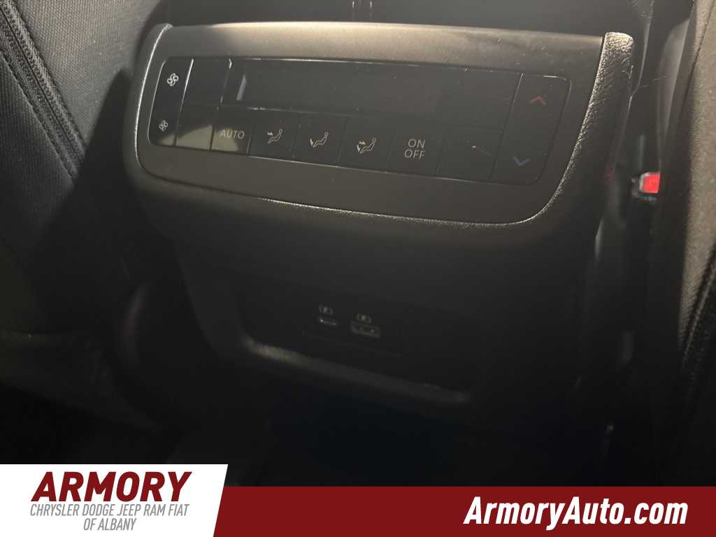 Thumbnail: 2024 Nissan Pathfinder - 35