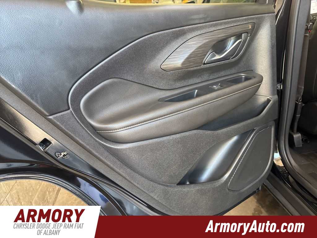Thumbnail: 2020 GMC Terrain - 25