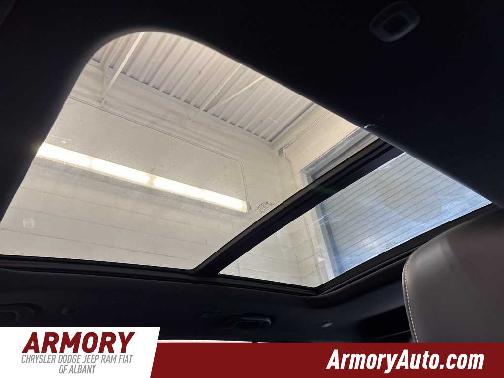 Thumbnail: 2023 Jeep Grand Cherokee - 29