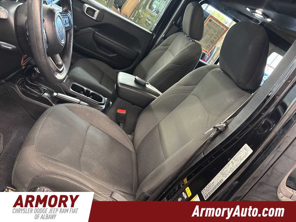 Thumbnail: 2022 Jeep Wrangler - 12