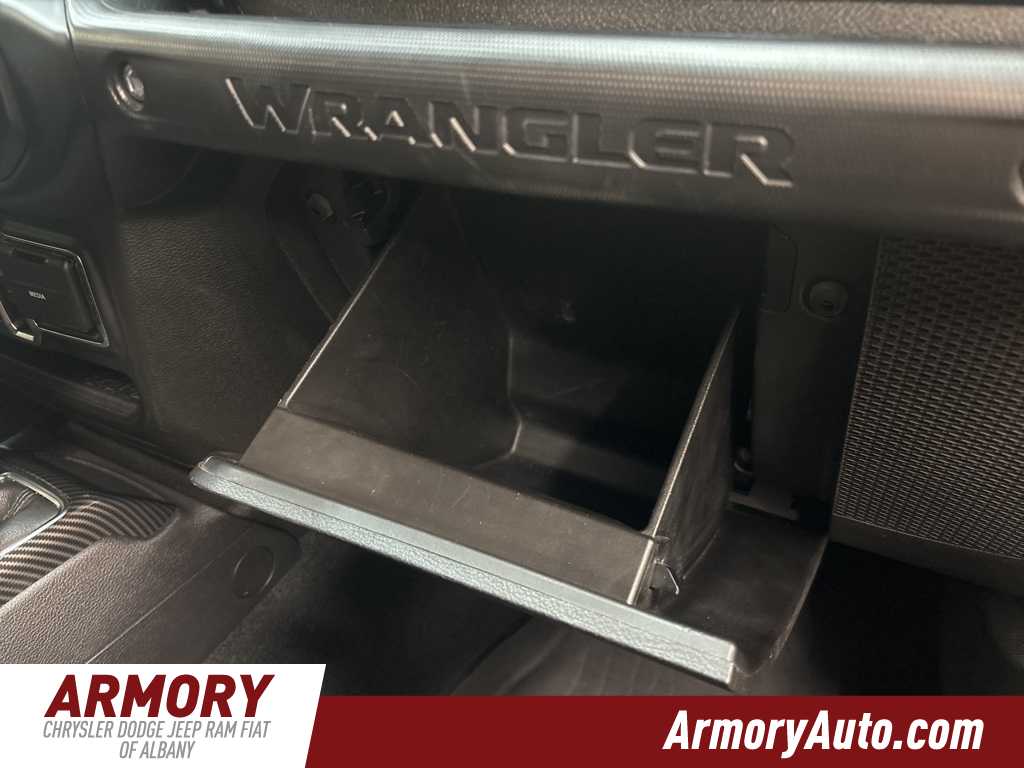 Thumbnail: 2022 Jeep Wrangler - 40