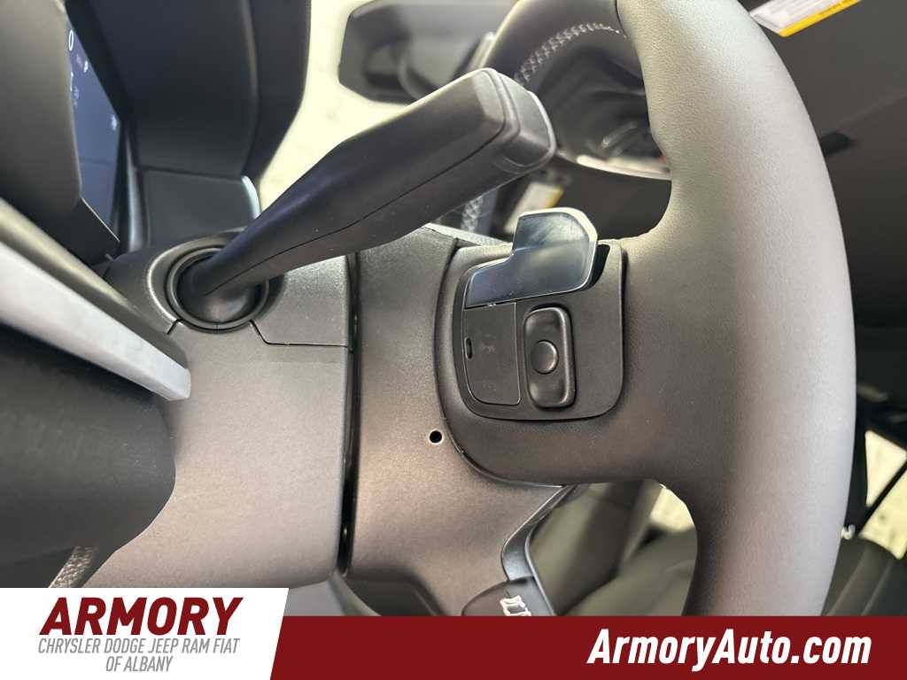 Thumbnail: 2025 Jeep Grand Cherokee - 13