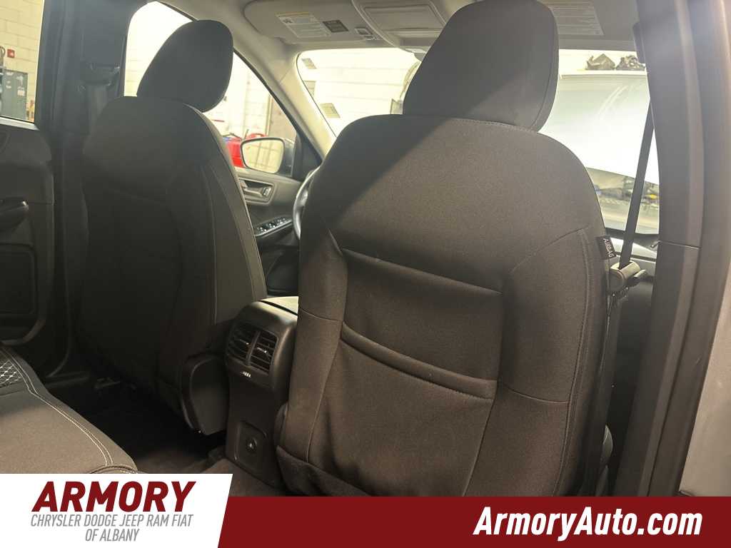 Thumbnail: 2024 Ford Escape - 32