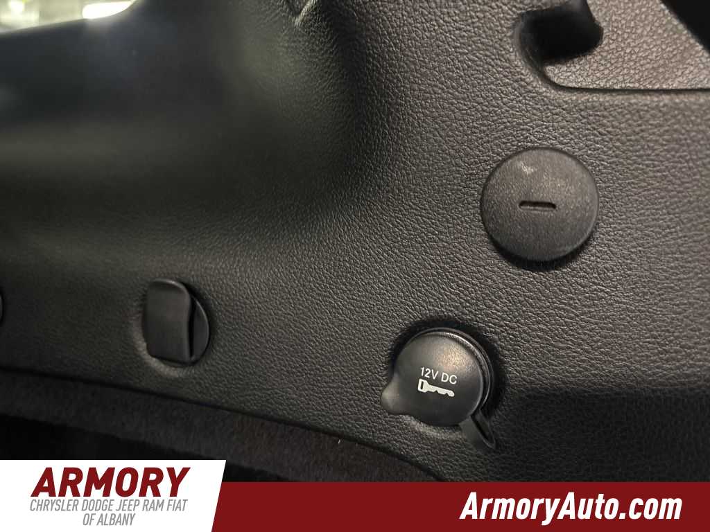 Thumbnail: 2020 Jeep Grand Cherokee - 29