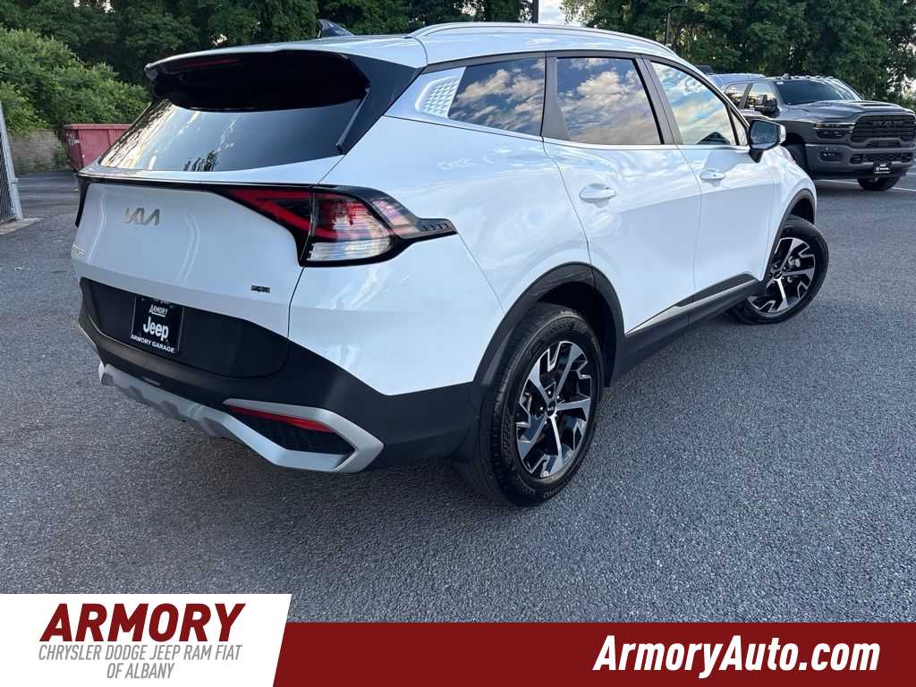 Thumbnail: 2024 Kia Sportage - 4