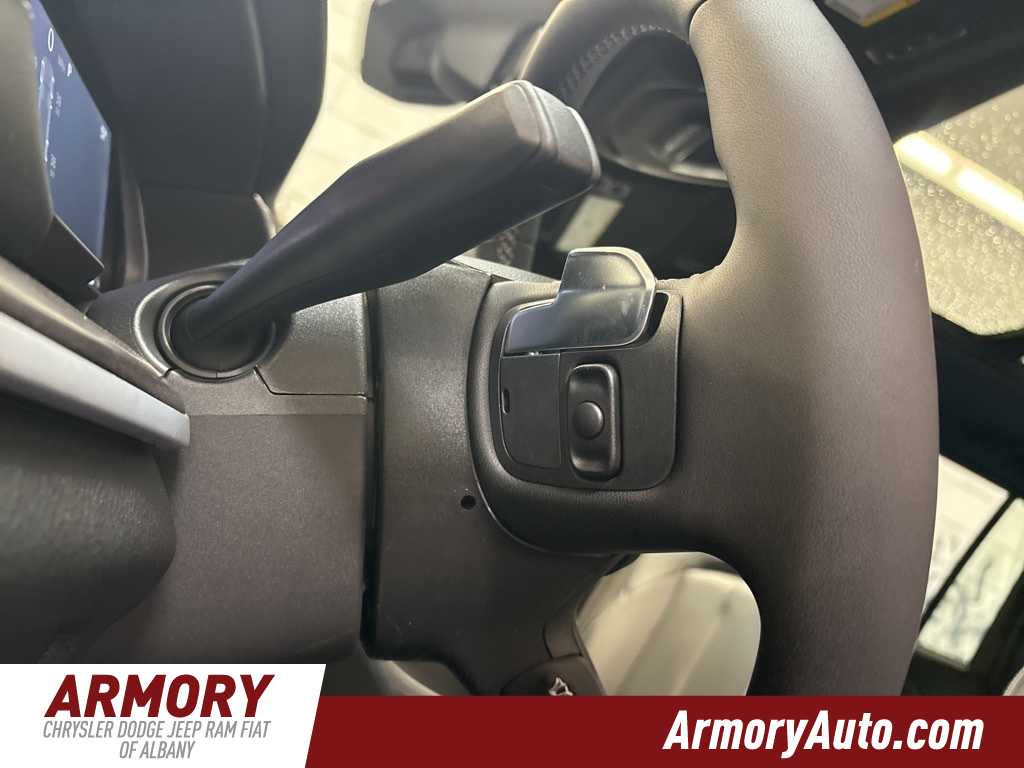 Thumbnail: 2025 Jeep Grand Cherokee - 13