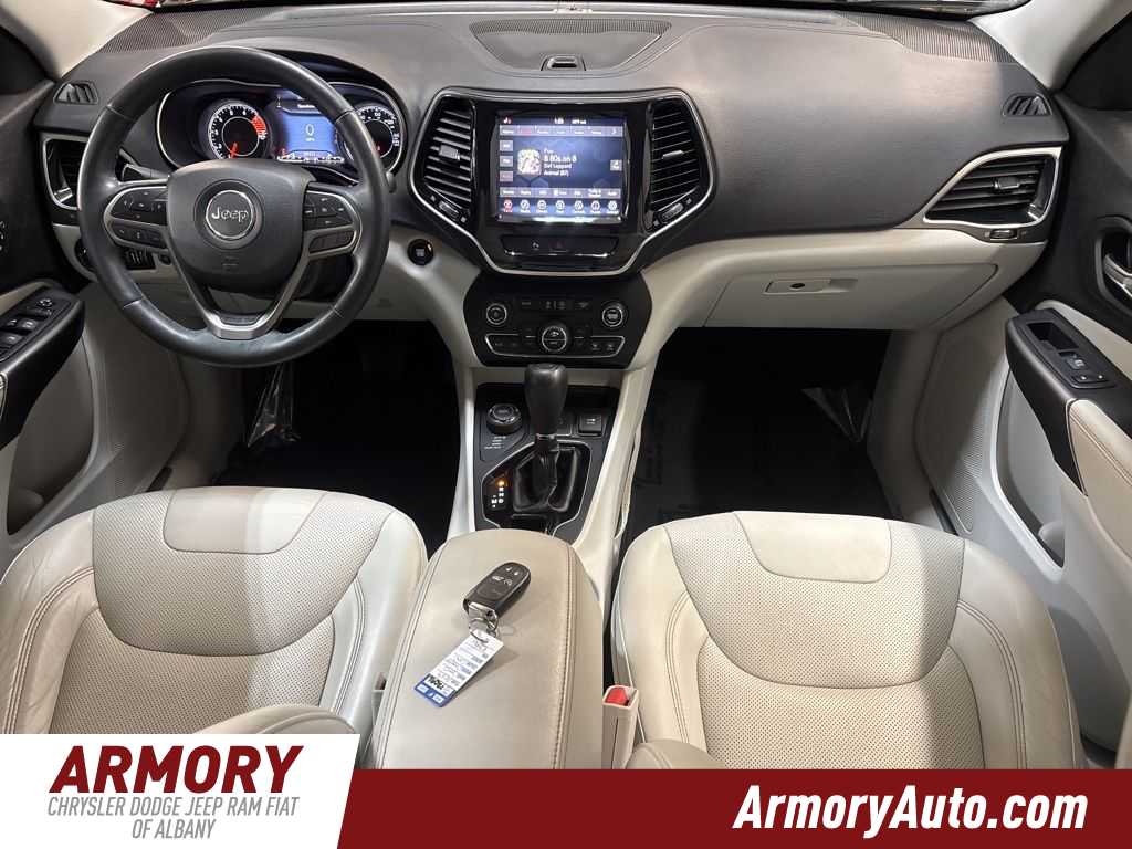 Thumbnail: 2019 Jeep Cherokee - 38