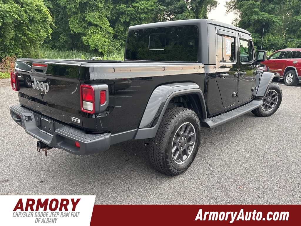 Thumbnail: 2021 Jeep Gladiator - 4
