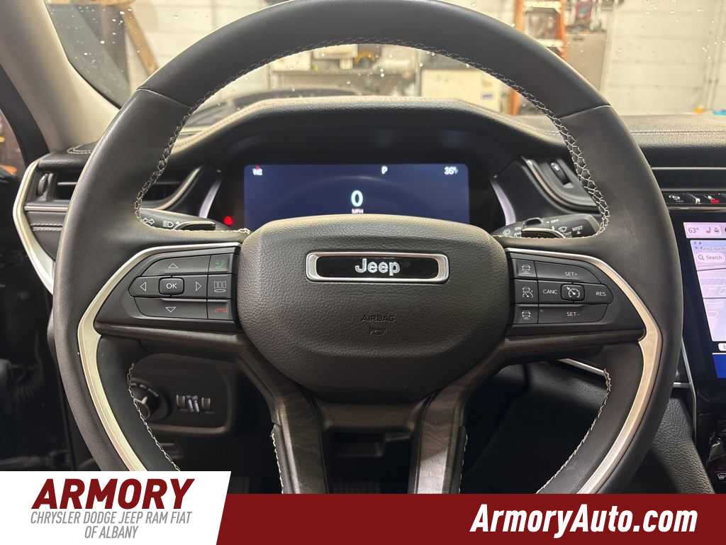 Thumbnail: 2023 Jeep Grand Cherokee L - 14