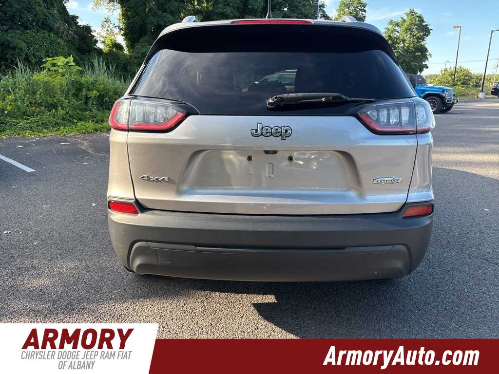 Thumbnail: 2019 Jeep Cherokee - 5