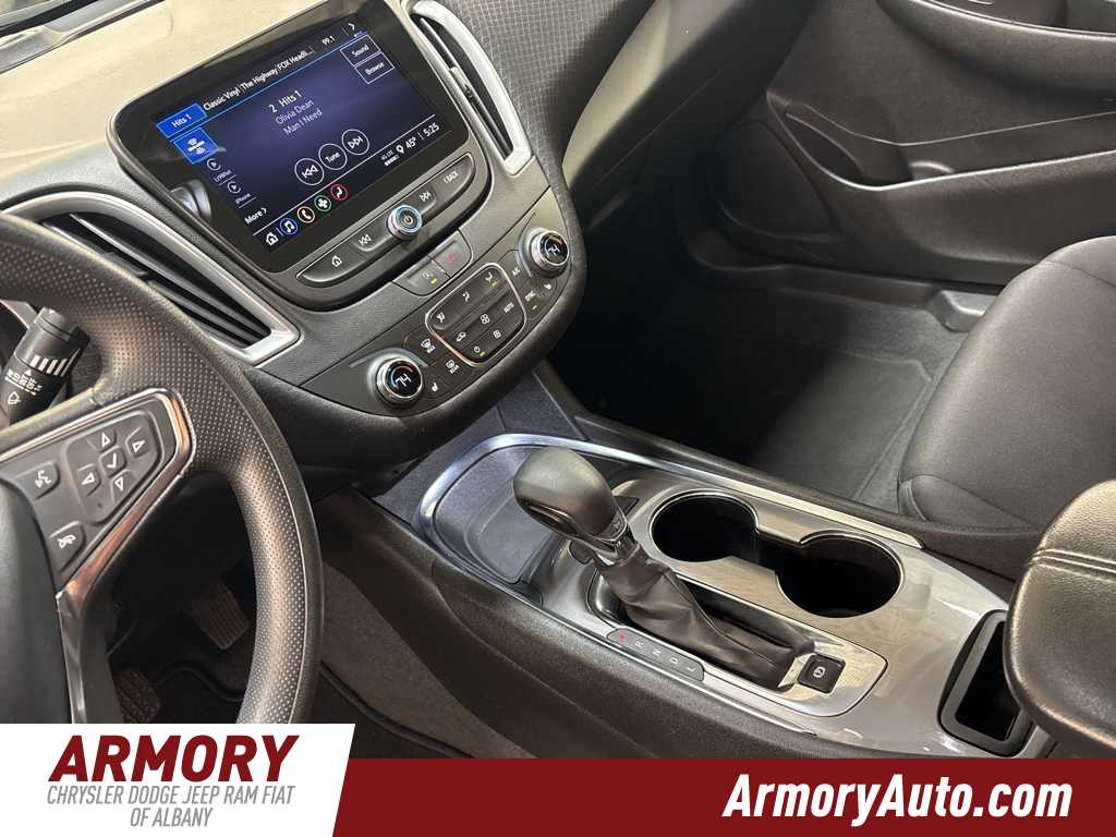 Thumbnail: 2023 Chevrolet Malibu - 16