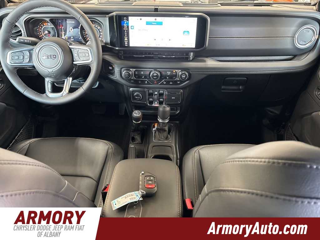 Thumbnail: 2025 Jeep Wrangler - 22