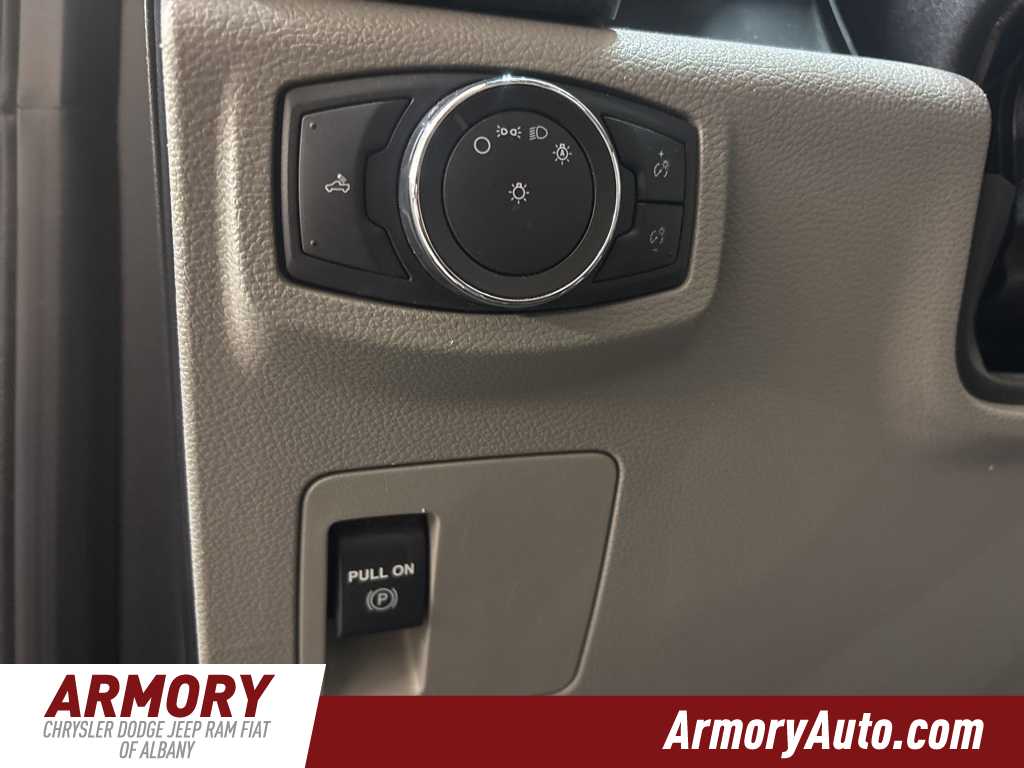 Thumbnail: 2016 Ford F-150 - 9