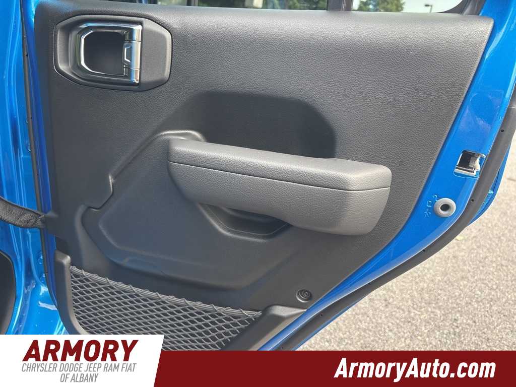 Thumbnail: 2025 Jeep Wrangler - 24