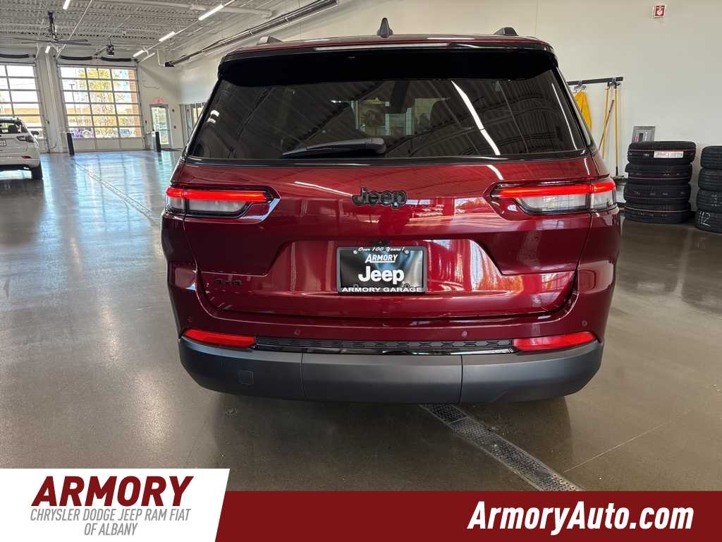 Thumbnail: 2025 Jeep Grand Cherokee L - 5