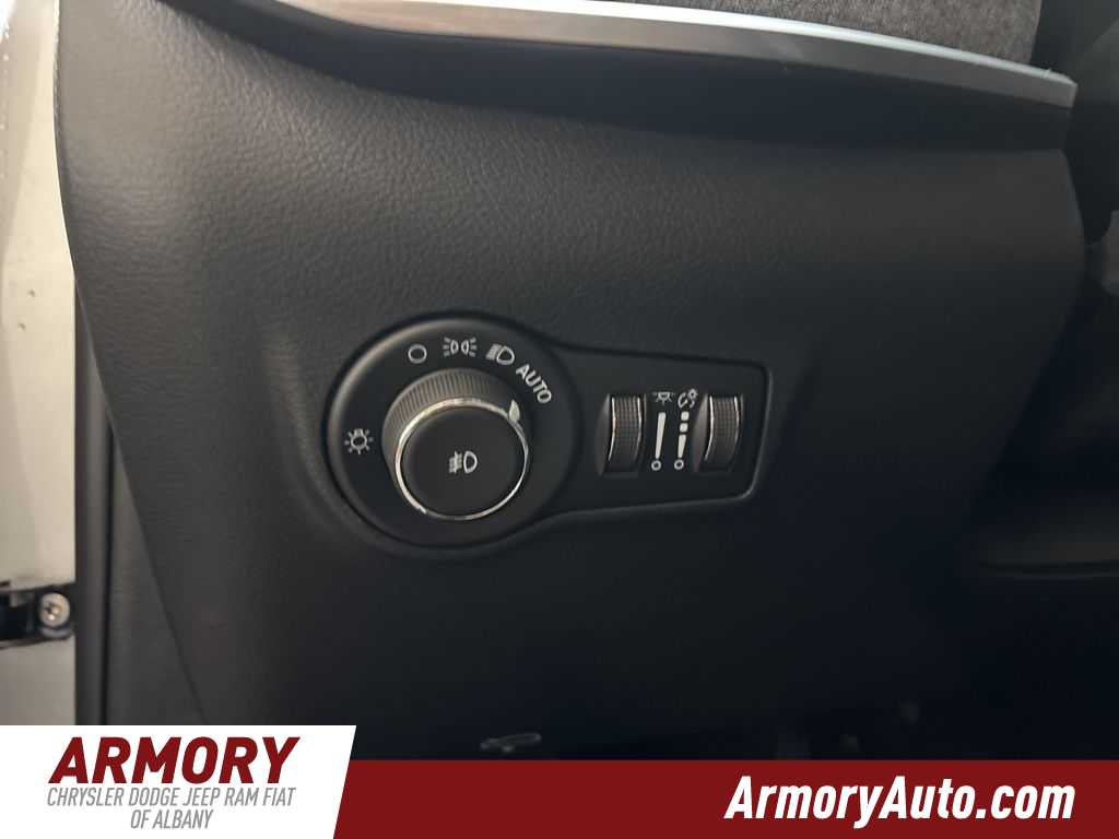 Thumbnail: 2026 Jeep Compass - 10