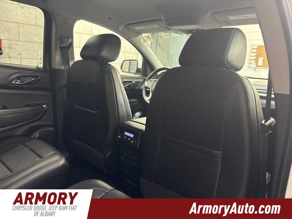 Thumbnail: 2023 GMC Acadia - 36