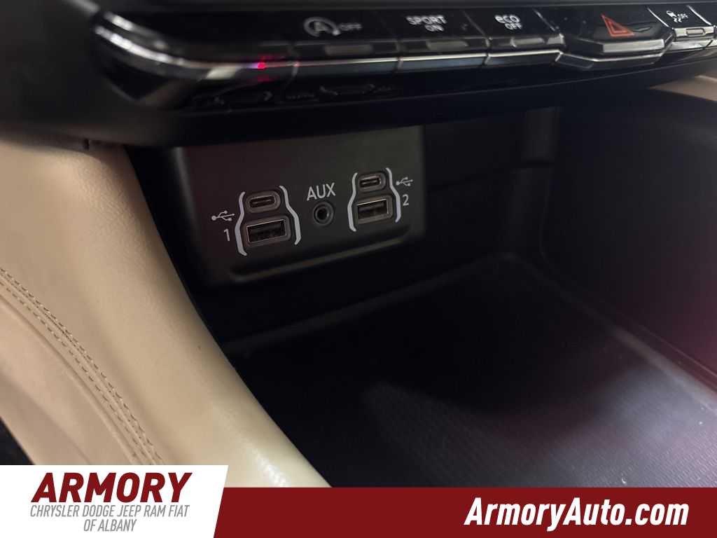 Thumbnail: 2021 Dodge Durango - 19