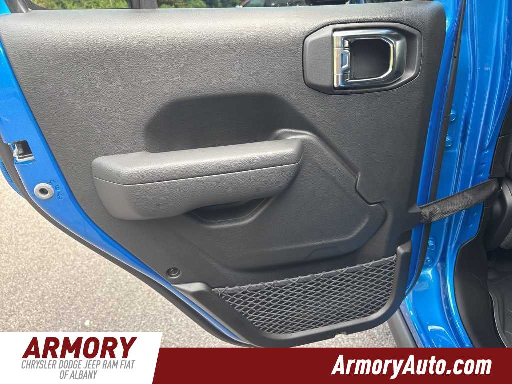 Thumbnail: 2025 Jeep Wrangler - 19