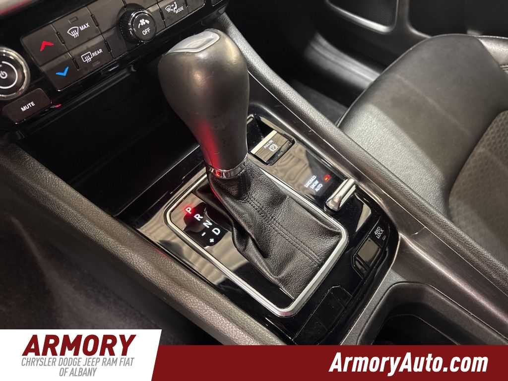 Thumbnail: 2023 Jeep Compass - 19