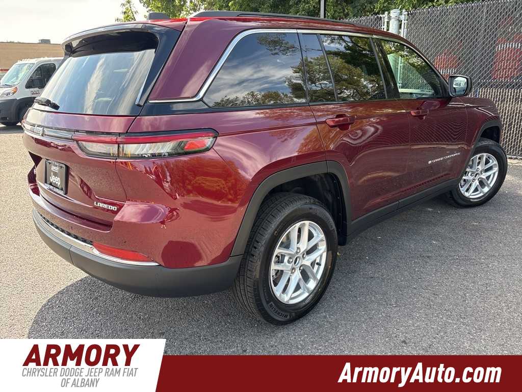 Thumbnail: 2025 Jeep Grand Cherokee - 4