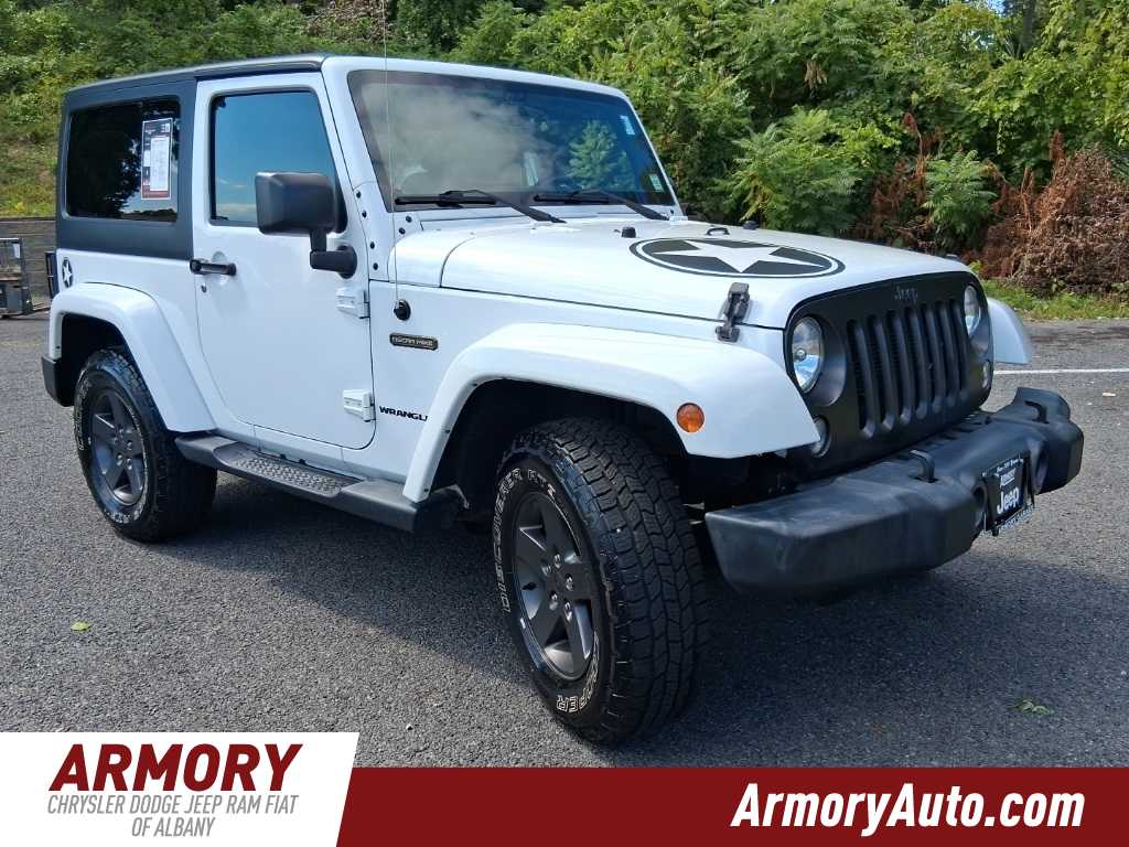Thumbnail: 2016 Jeep Wrangler - 3