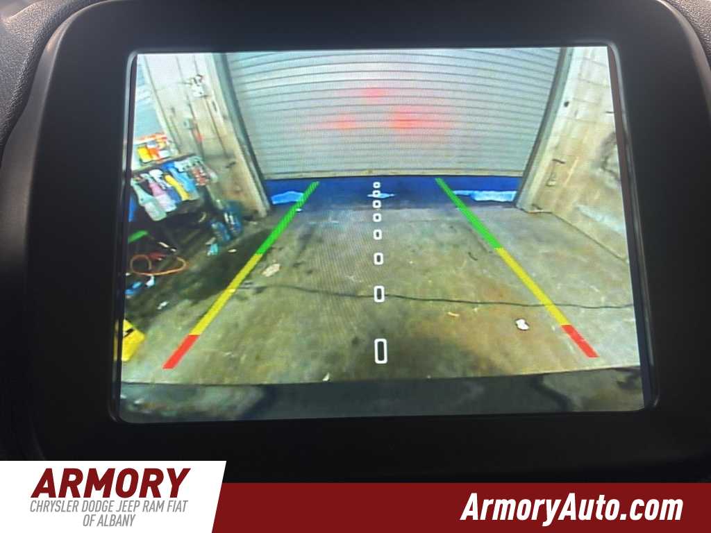 Thumbnail: 2023 Jeep Renegade - 17