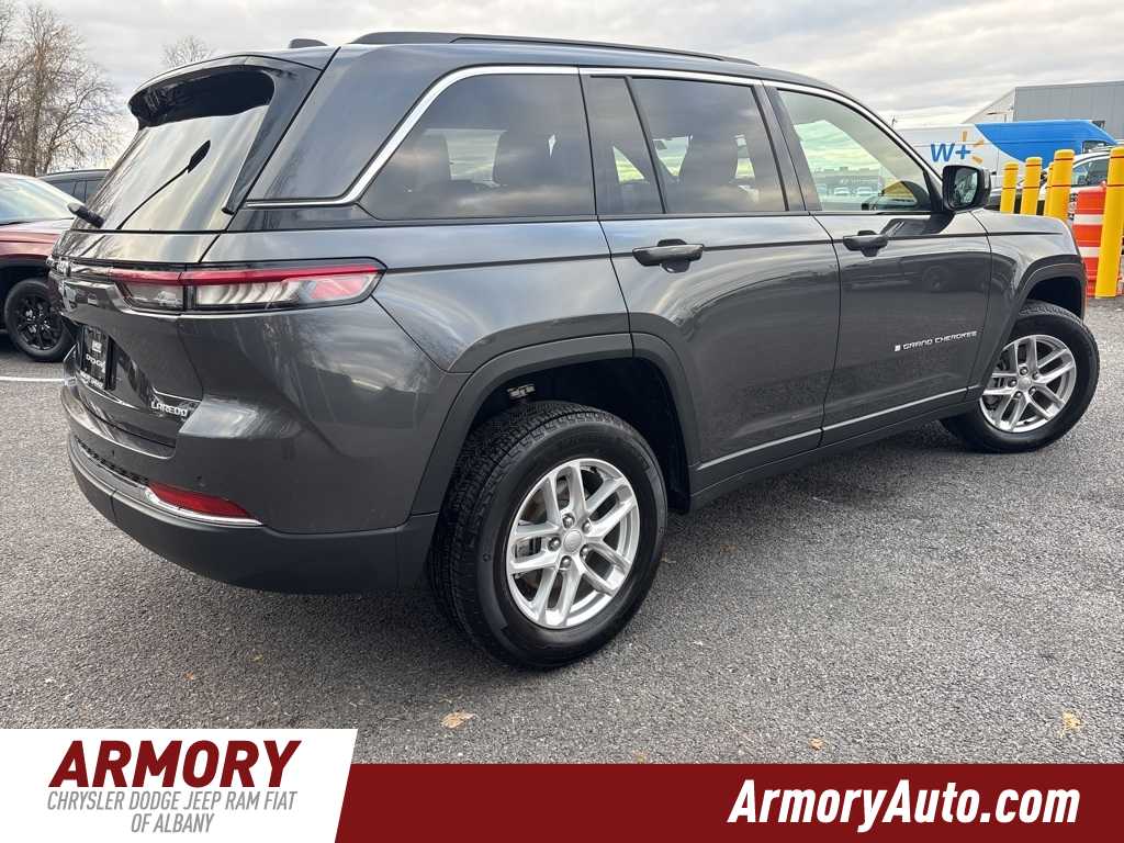 Thumbnail: 2025 Jeep Grand Cherokee - 4