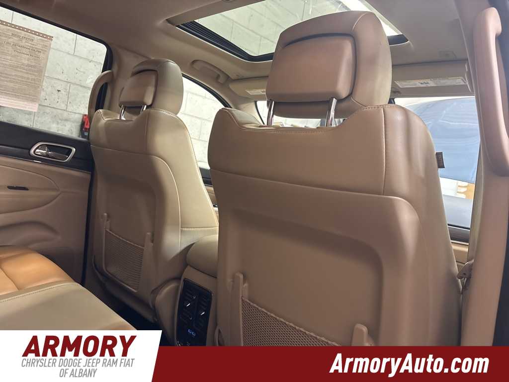 Thumbnail: 2020 Jeep Grand Cherokee - 30