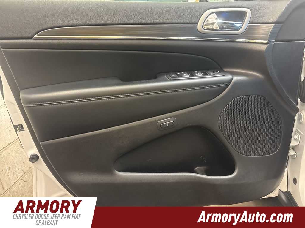 Thumbnail: 2021 Jeep Grand Cherokee - 7