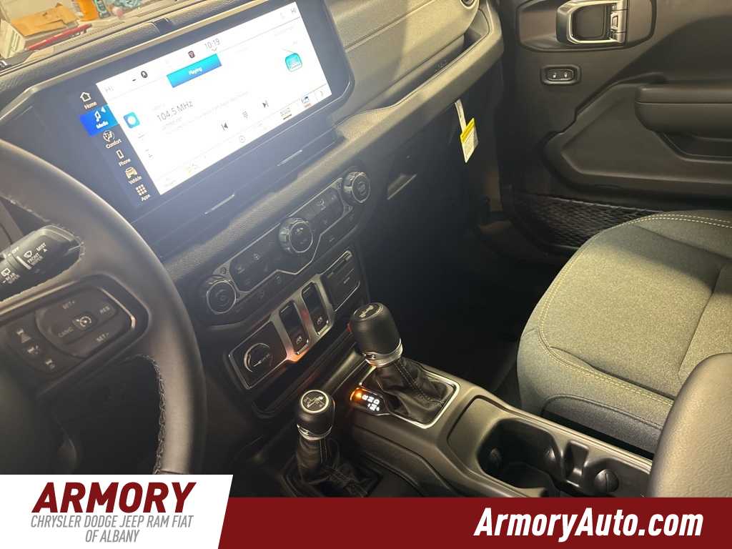 Thumbnail: 2026 Jeep Wrangler - 15