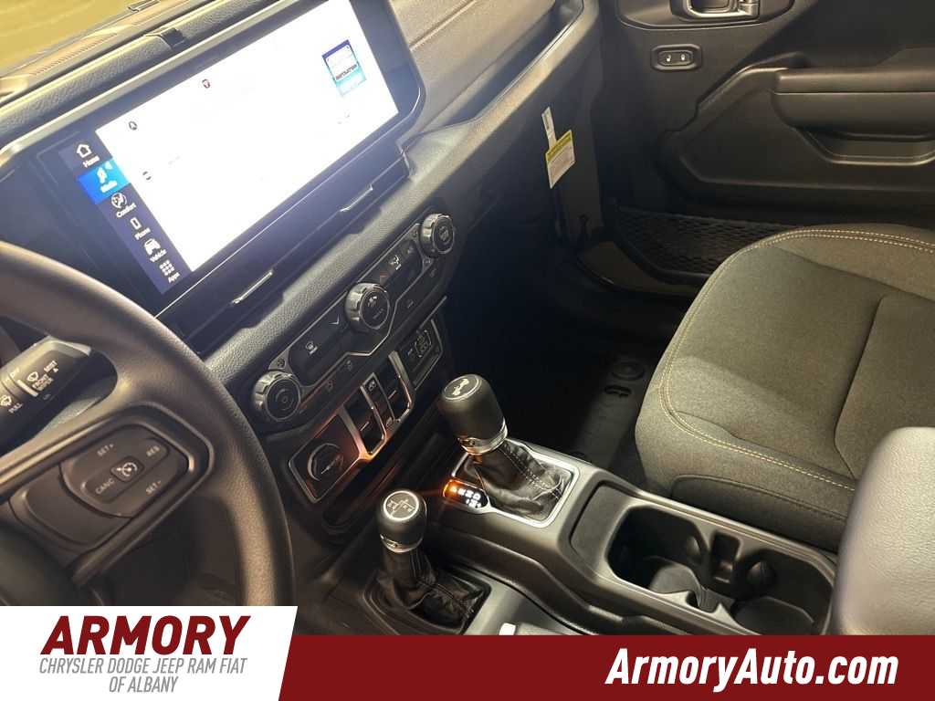 Thumbnail: 2026 Jeep Wrangler - 15