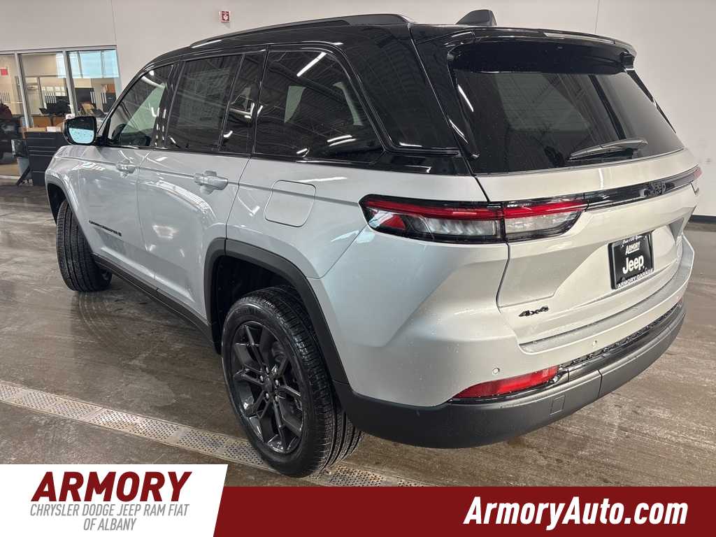 Thumbnail: 2025 Jeep Grand Cherokee - 6